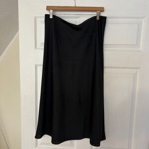 J Crew Women’s high waisted silk skirt